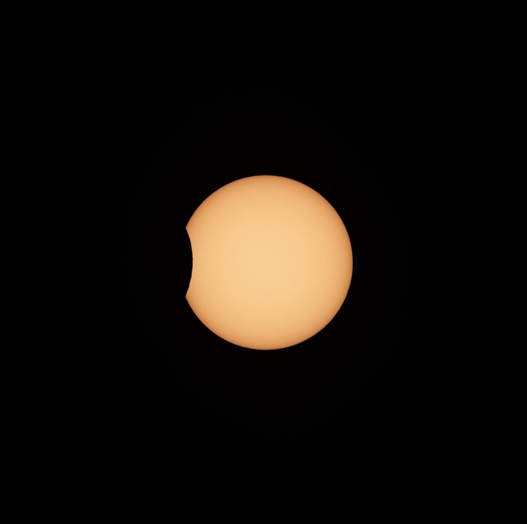 Eclisse-di-Sole-2021_06_10-ore-12_37